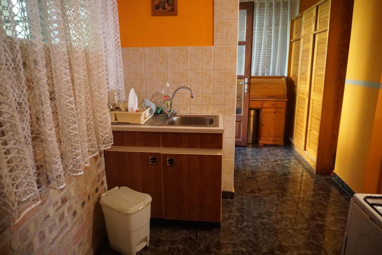 فندق Piri Vendeghaz هايدوبوسورميني المظهر الخارجي الصورة